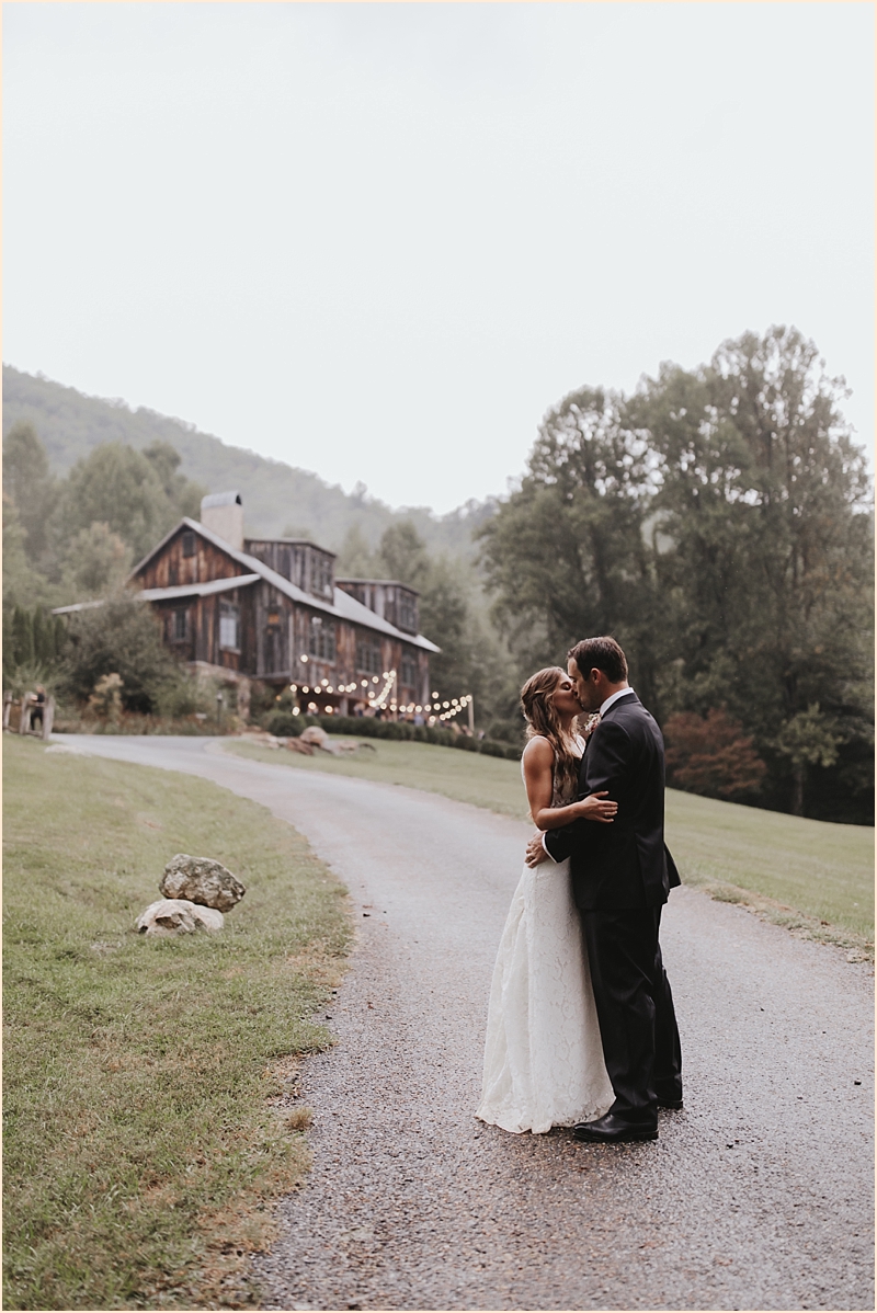 Vineyards at Betty's Creek Wedding